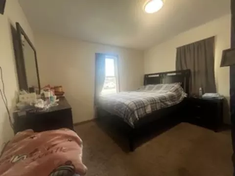 Bedroom - 1581 S 4th Ave, Kankakee, IL 60901 photo 2 of 3
