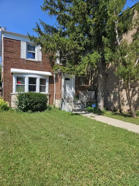3234 W Marquette Rd, Chicago, IL 60629