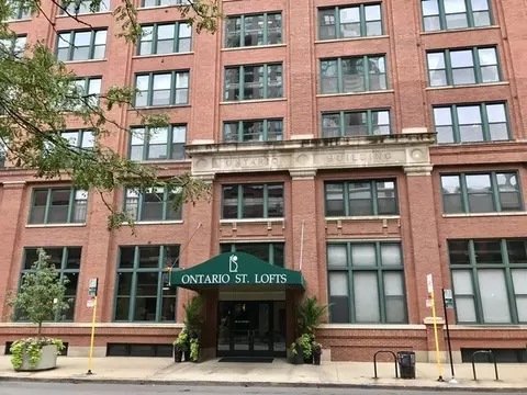 411 W Ontario St #323, Chicago, IL 60654