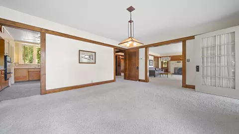 Dining - 706 E Fellows St, Dixon, IL 61021 photo 1 of 3