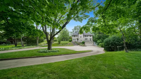 Exterior - 706 E Fellows St, Dixon, IL 61021 photo 14 of 15
