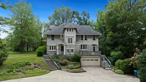 Exterior - 706 E Fellows St, Dixon, IL 61021 photo 3 of 15