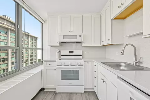 Kitchen - Undisclosed, Chicago, IL 60657 photo 3 of 3