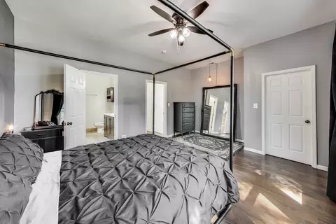 Bedroom - 1512 Clinton Ave, Berwyn, IL 60402 photo 3 of 5
