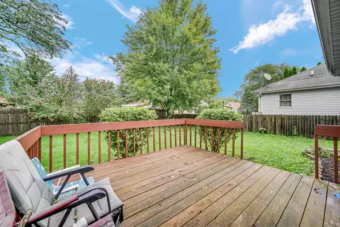 Exterior - 173 Cedarwood Dr, Steger, IL 60475 photo 3 of 4