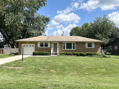12 Baker St, Kankakee, IL 60901