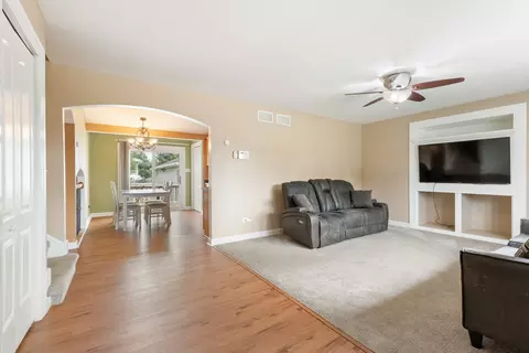 Living - 2004 Cumberland Dr, Plainfield, IL 60586 photo 1 of 1