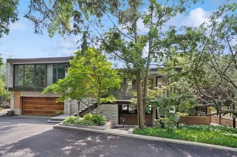798 Bob O Link Rd, Highland Park, IL 60035