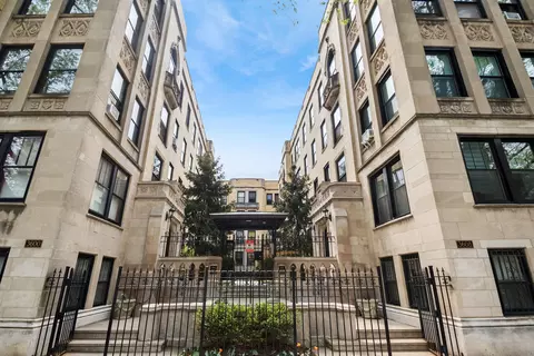 3602 N Pine Grove Ave #2B, Chicago, IL 60613