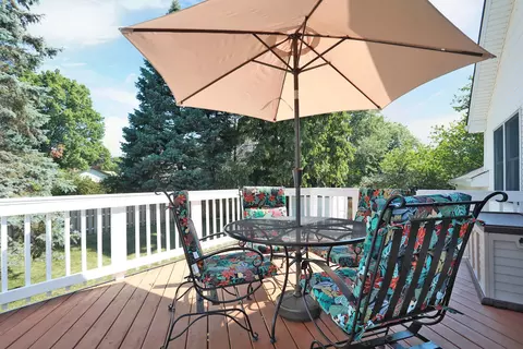 910 S Vista Dr, Algonquin, IL 60102 photo 5