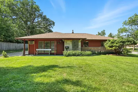 337 S Orchard Dr, Park Forest, IL 60466