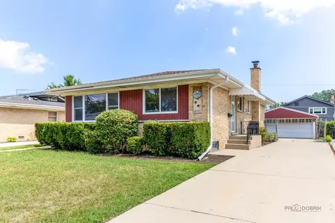 8907 Oak Park Ave, Morton Grove, IL 60053