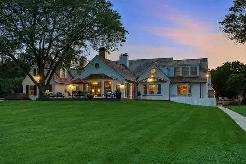 Exterior - 6191 S County Line Rd, Burr Ridge, IL 60527 photo 7 of 12