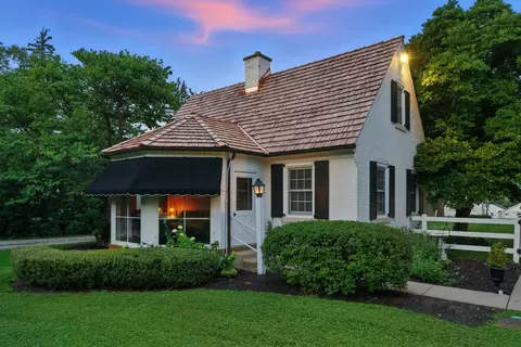 Exterior - 6191 S County Line Rd, Burr Ridge, IL 60527 photo 6 of 12