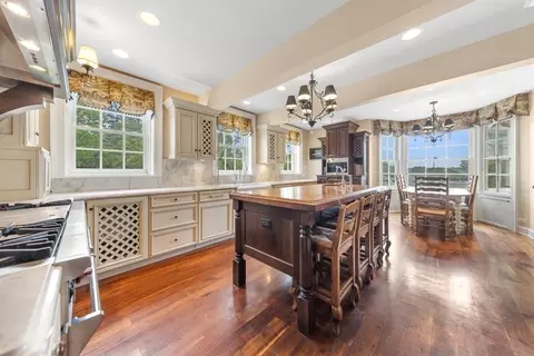 Kitchen - 6191 S County Line Rd, Burr Ridge, IL 60527 photo 1 of 3