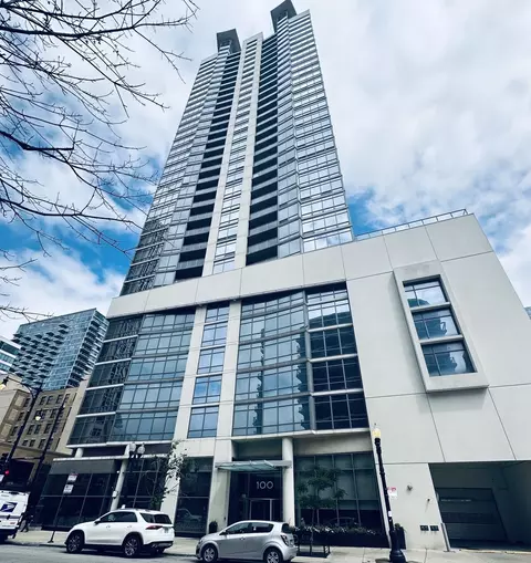 100 E 14th St #2409, Chicago, IL 60605