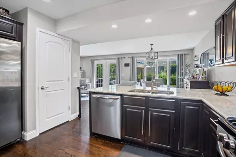 Kitchen - 1819 Golf View Dr, Bartlett, IL 60103 photo 3 of 3