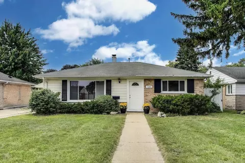 1080 S 6th Ave, Des Plaines, IL 60016