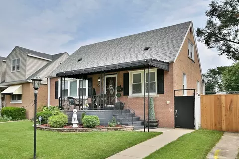 427 46th Ave, Bellwood, IL 60104