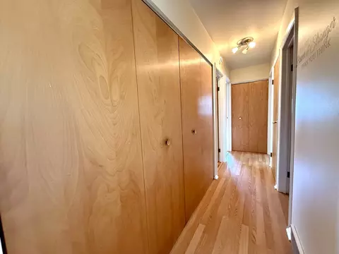 Entry Way - 1288 N Tower Rd, Kankakee, IL 60901 photo 2 of 2