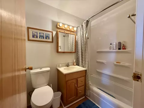 Bath - 1288 N Tower Rd, Kankakee, IL 60901 photo 2 of 2