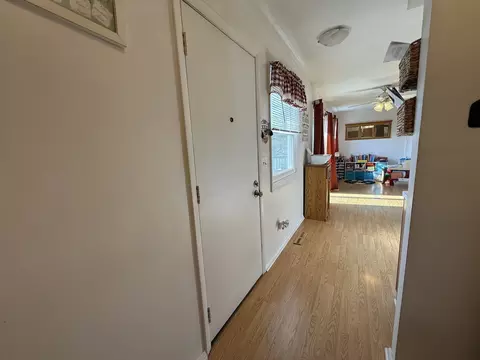 Entry Way - 1288 N Tower Rd, Kankakee, IL 60901 photo 1 of 2
