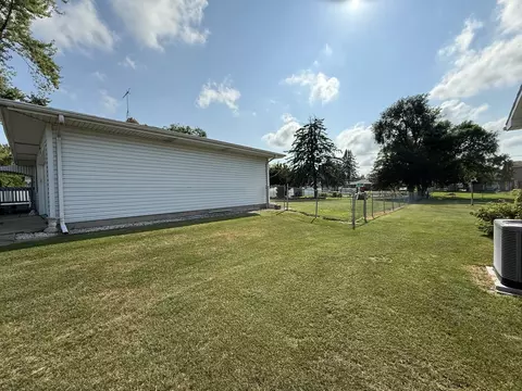 Exterior - 1288 N Tower Rd, Kankakee, IL 60901 photo 4 of 6