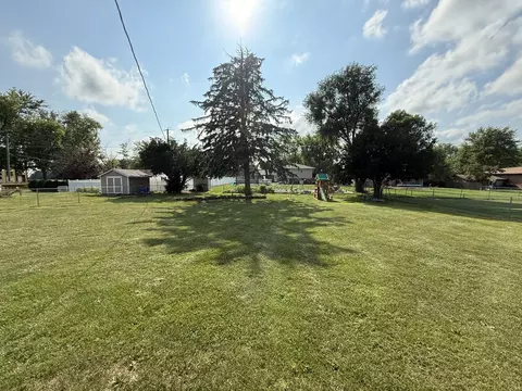 Exterior - 1288 N Tower Rd, Kankakee, IL 60901 photo 5 of 6
