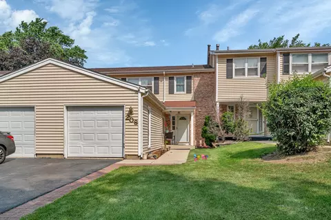 208 Porter Ln #208, Bolingbrook, IL 60440