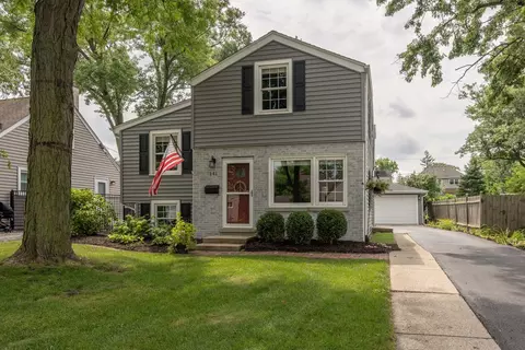 141 W Park Dr, Lombard, IL 60148