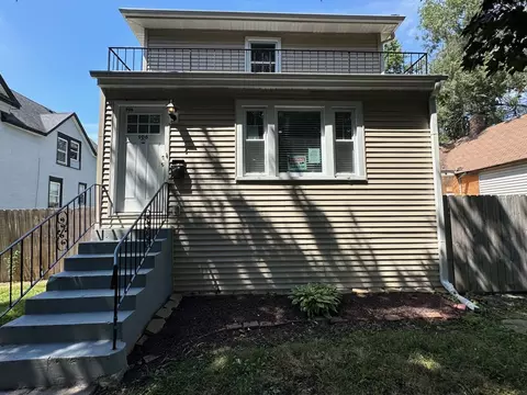 906 S 10th Ave, Maywood, IL 60153