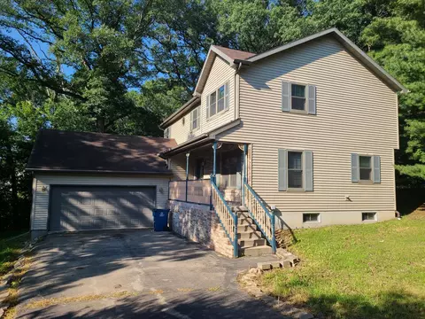 2871 E 777 Rd, Utica, IL 61373