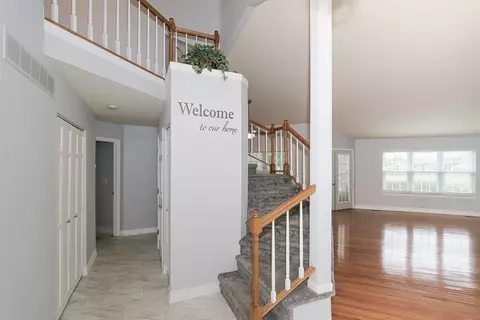 1003 Interloch Ct, Algonquin, IL 60102 photo 3