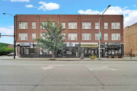 4250 S Cottage Grove Ave #2S, Chicago, IL 60653