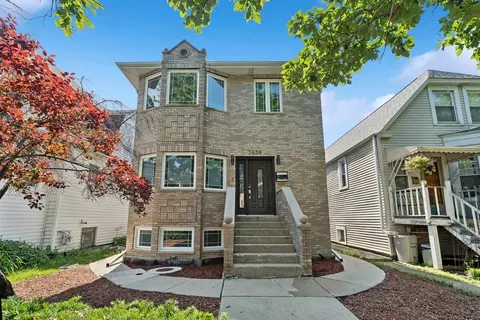 3638 N Kedzie Ave, Chicago, IL 60618
