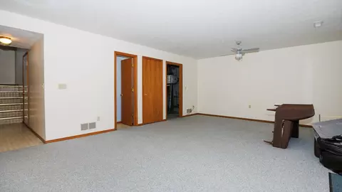 Living - 2717 Arrowhead Dr, Bloomington, IL 61704 photo 10 of 12