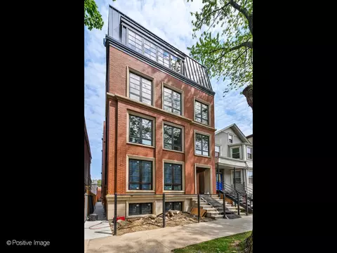 2841 N Southport Ave #2, Chicago, IL 60657