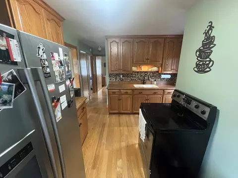 Entry Way - 1821 1st St, Peru, IL 61354 photo 1 of 1