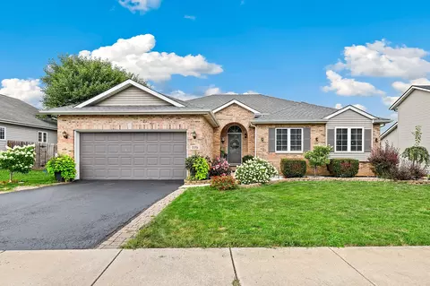 979 Patricia Ln, Crete, IL 60417