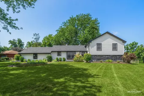 1 S040 Donny Hill Rd, Elburn, IL 60119