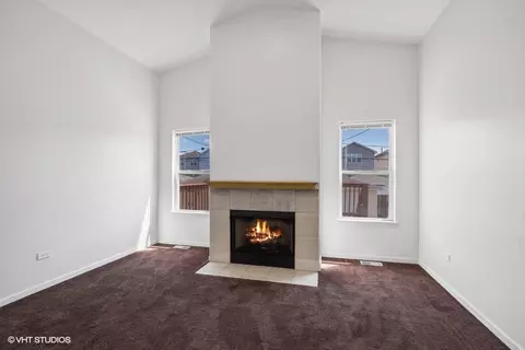 Living - 39 E 89th St, Chicago, IL 60619 photo 3 of 3