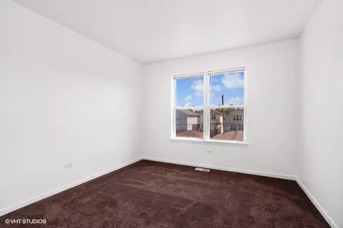 Bedroom - 39 E 89th St, Chicago, IL 60619 photo 2 of 2