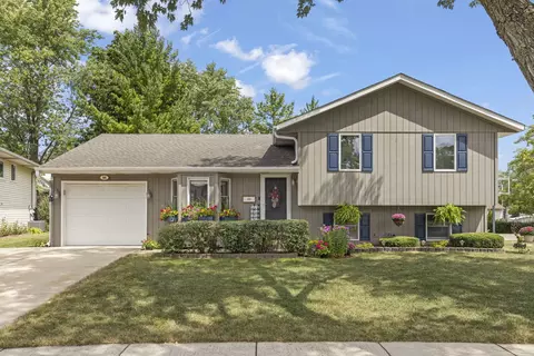 86 Joseph Ln, Glendale Heights, IL 60139