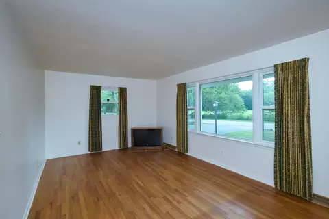 609 9th Ave, Ottawa, IL 61350 photo 4