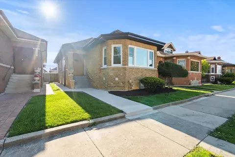 8241 S Aberdeen St, Chicago, IL 60620