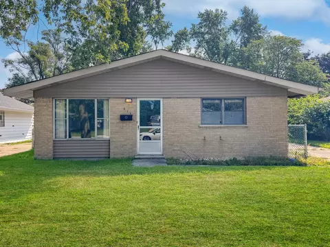 913 Sunnyside Ave, Thornton, IL 60476