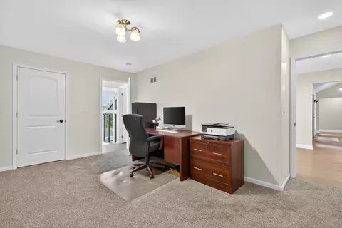 Entry Way - 21265 W East Cuba Rd, Kildeer, IL 60047 photo 7 of 7
