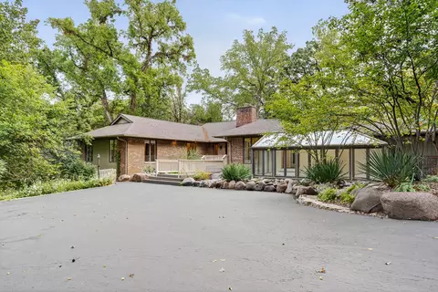 21265 W East Cuba Rd, Kildeer, IL 60047