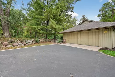 Exterior - 21265 W East Cuba Rd, Kildeer, IL 60047 photo 17 of 32