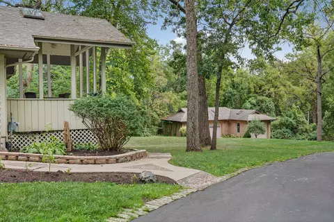 Exterior - 21265 W East Cuba Rd, Kildeer, IL 60047 photo 21 of 32